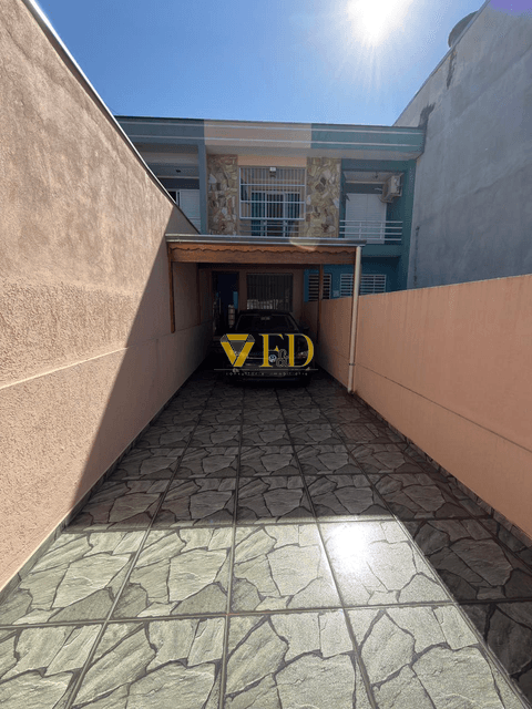 Sobrado à venda em São Paulo, Vila Paranaguá, com 3 quartos, com 120 m²